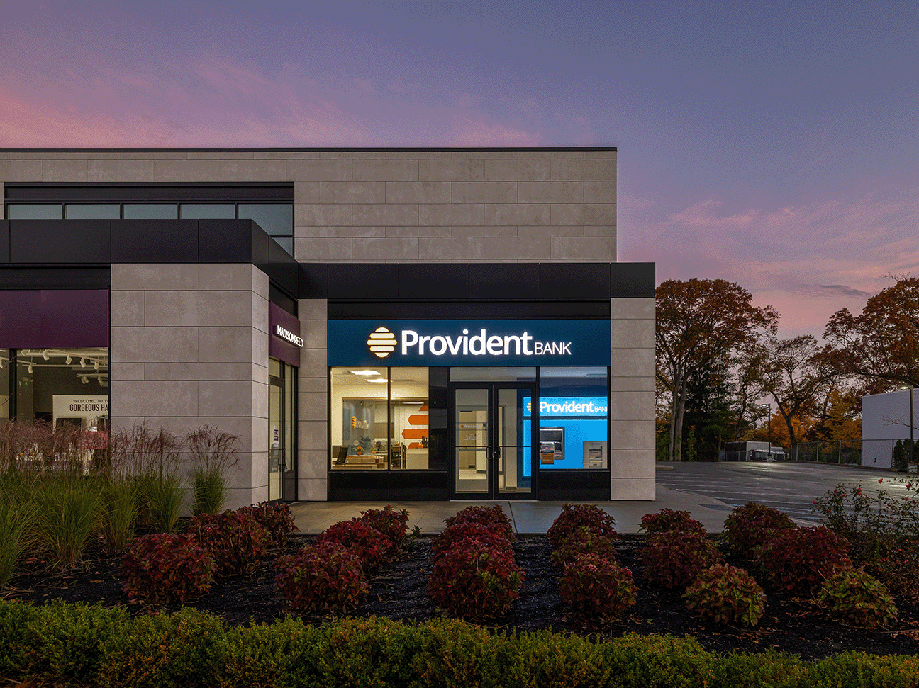 Provident Bank, Roslyn